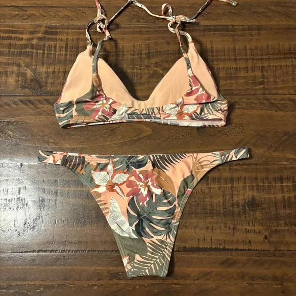 Ron Jon Swimsuit Two Piece Cheeky Bikini Tropical Print Size L Peach Green - Picture 9 of 9